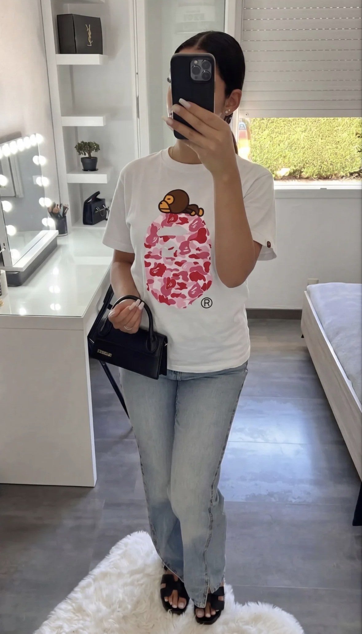 SLEEPY APE TEE