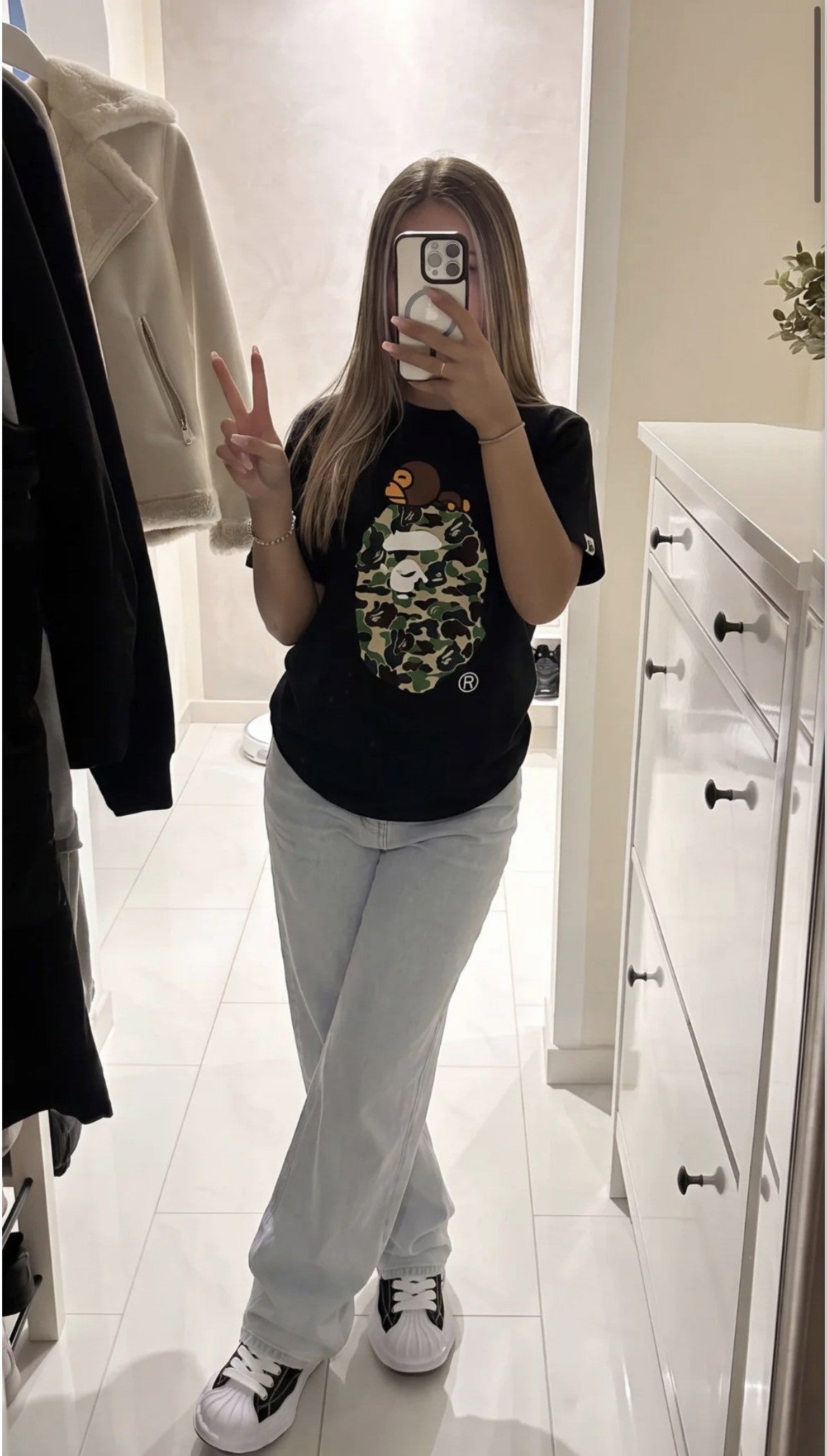 SLEEPY APE TEE